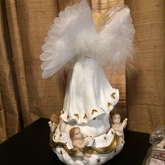 NIB NWT Christmas International Musical Lite Angel - Picture 2 of 8